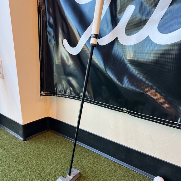 L.A.B. Mezz.1 Putter - Picture 7 of 9